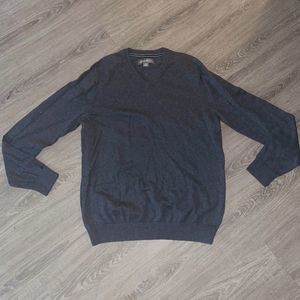 Eddie Bauer Men's Wool Grey V Neck Pullover Sweater Size L